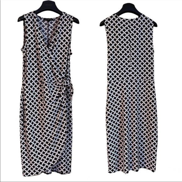 2/$40 NWT Banana Republic Sleeveless Black & White geometric Faux Wrap Dress S - Picture 1 of 6